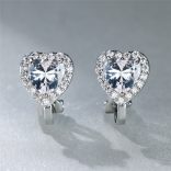 Обеци с клипс във формата на сърце