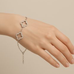   Елегантна гривна с 5 цветя  сребриста