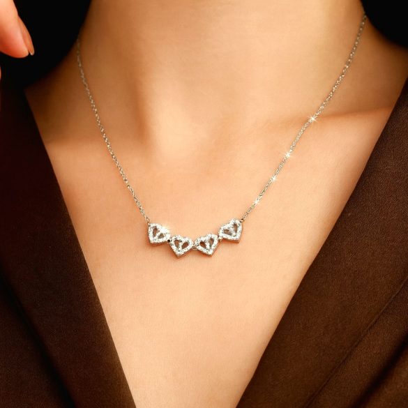 Елегантно колие, което може да се носи по 2 варианта.