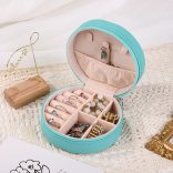 Кутия за бижута с цип