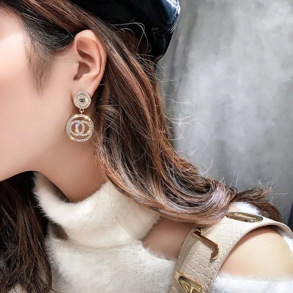 Обеци в златисто с кристали Шайни