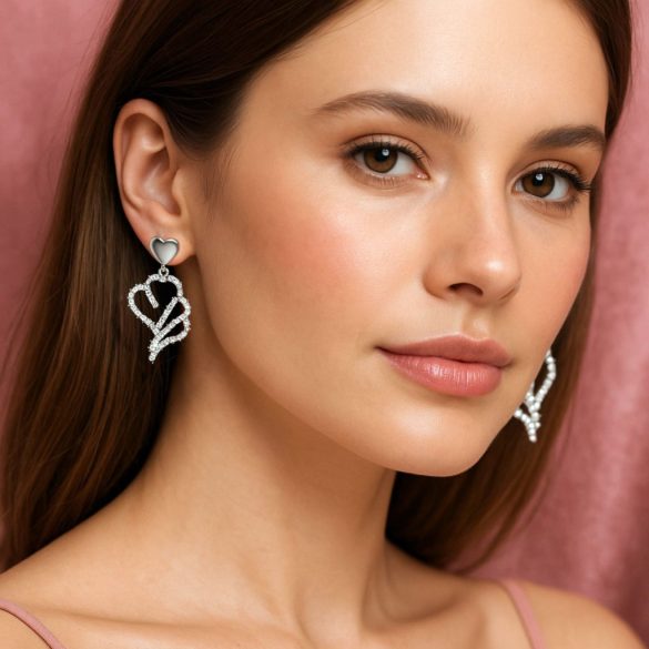 Обеци със сърца Love